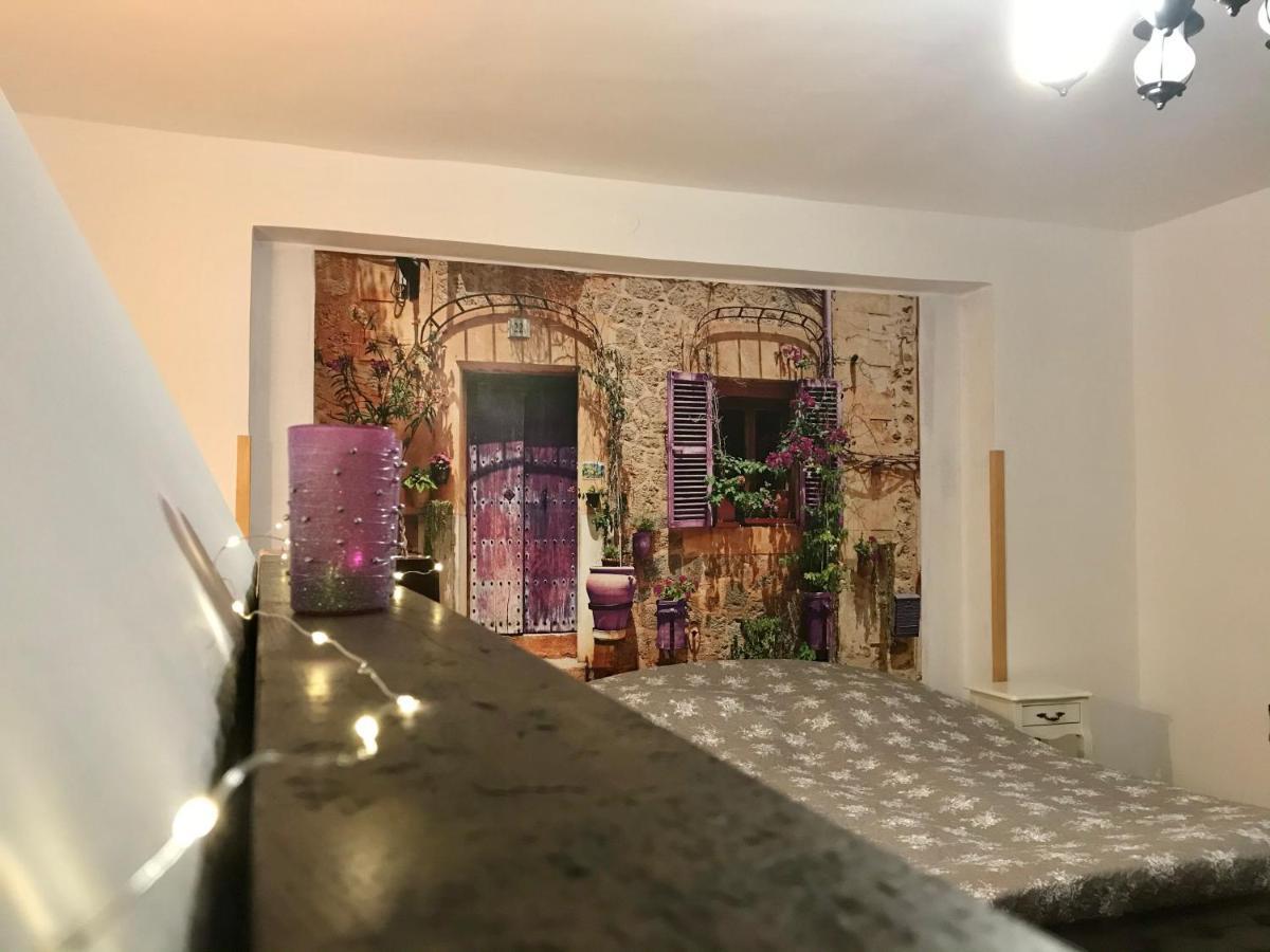 Viharsarki Apartman Gyula Exterior photo