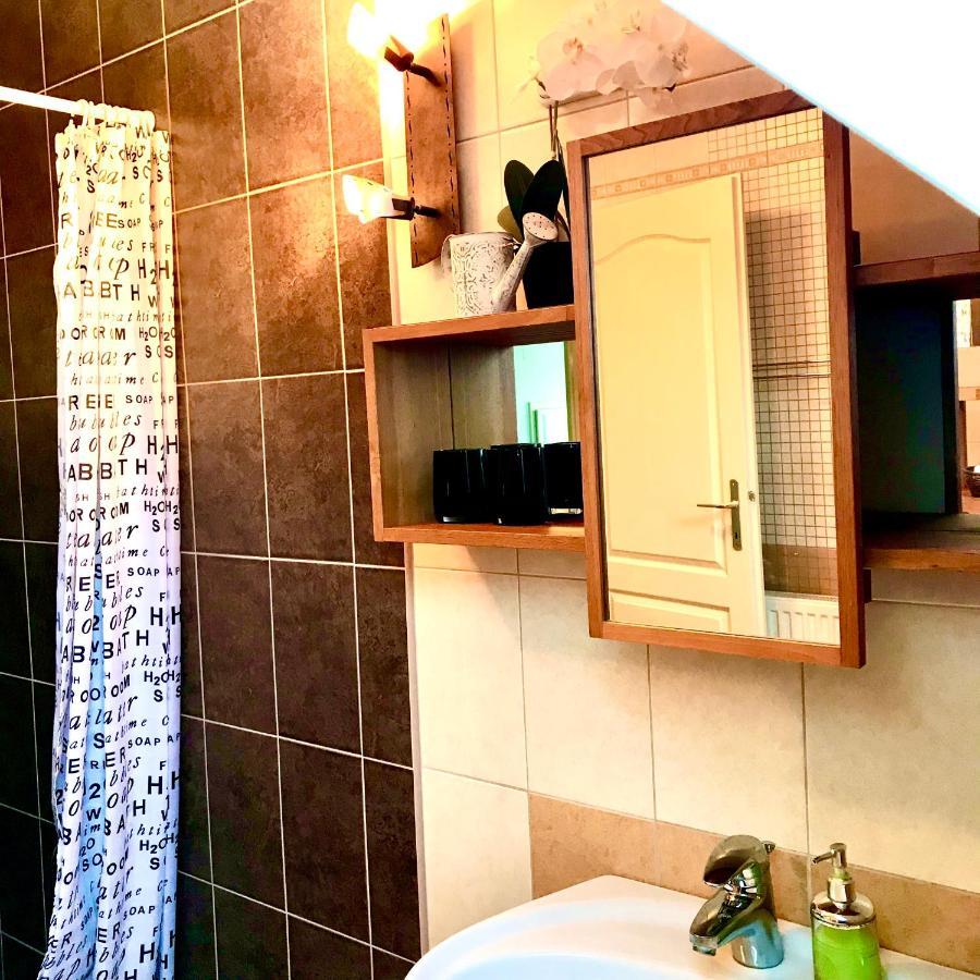 Viharsarki Apartman Gyula Exterior photo